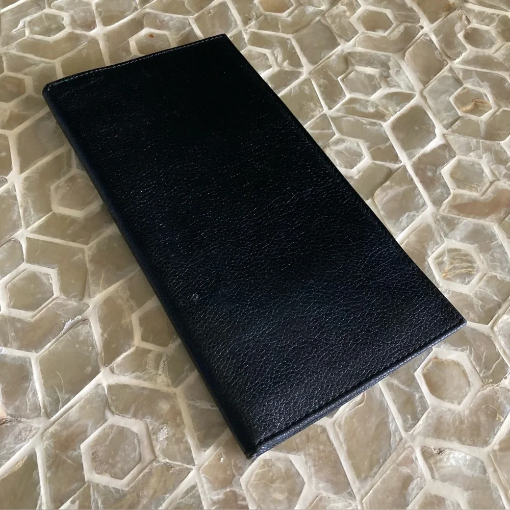 Buxton Black Leather Mellow Touch Cowhide Credit Card Passport Wallet